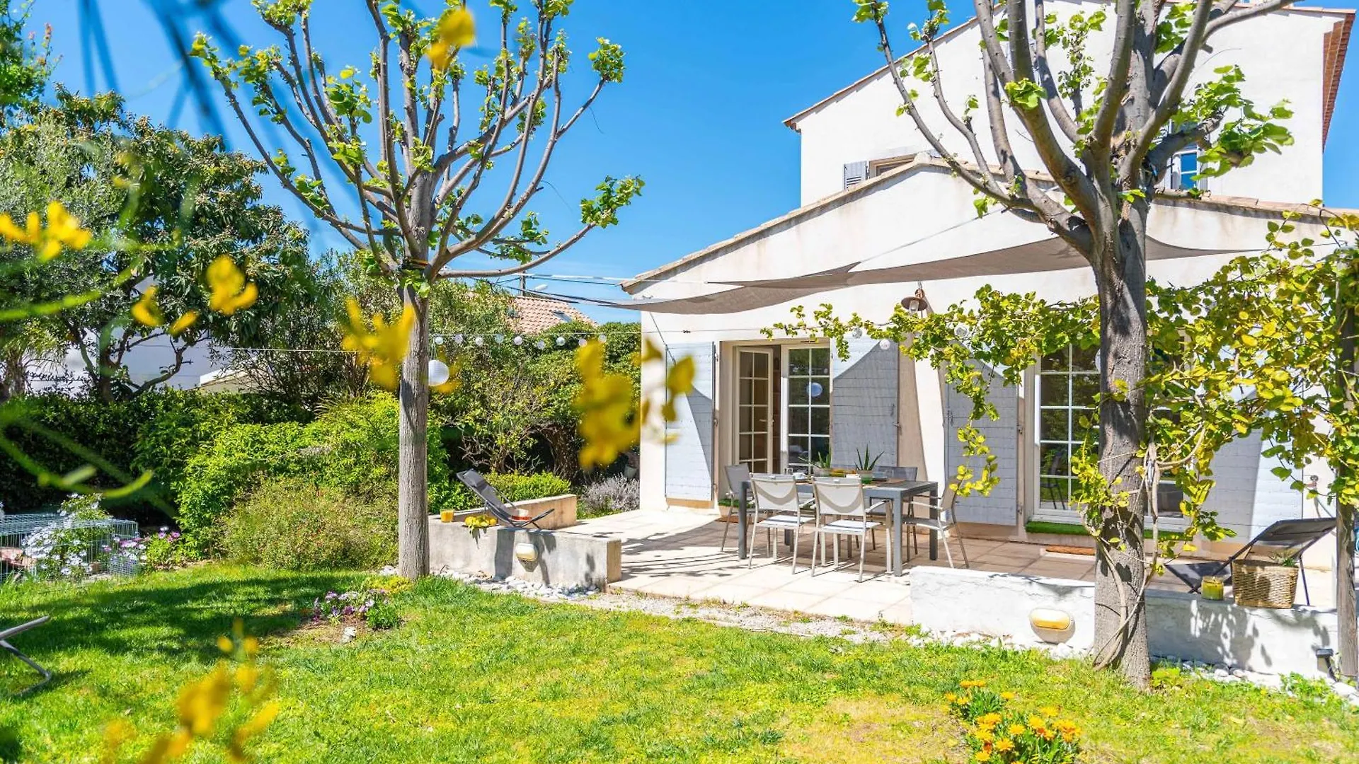 Holiday home Maison Cap Brun Jardin Parking Toulon France